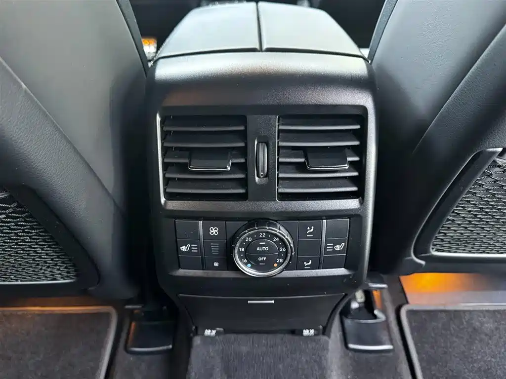 Mercedes-Benz GLS AMG 2019 — фото 21