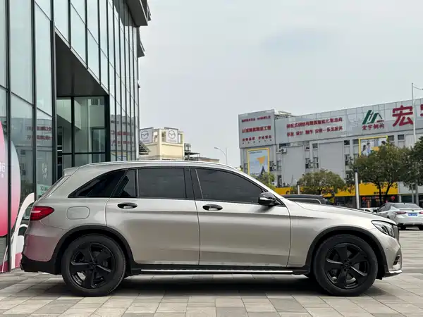 Mercedes-Benz GLC 2019