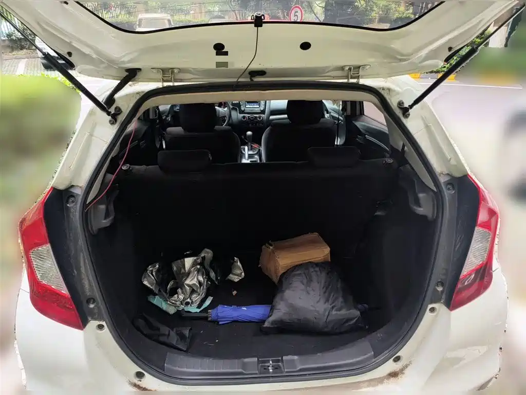 Honda Fit 2019 — фото 10
