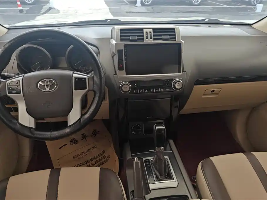 Toyota Prado 2017 — фото 12