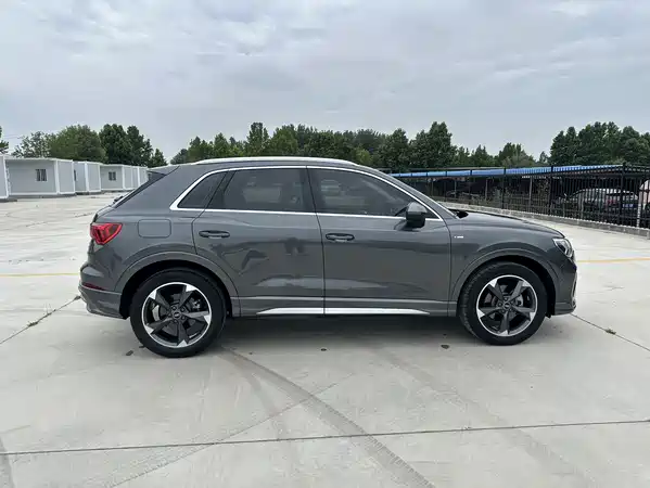 Audi Q3 2023