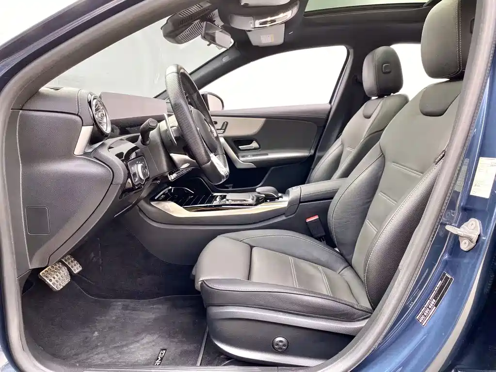 Mercedes-Benz A-Class AMG 2020 — фото 14