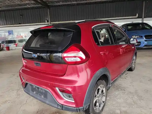 Geely Vision X1 2017