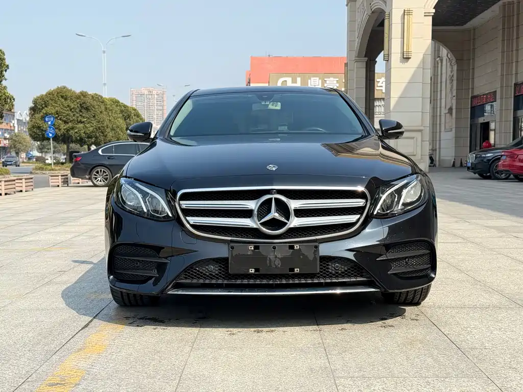 Mercedes-Benz E-Class 2019 — фото 2