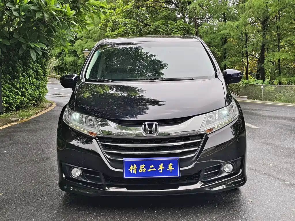 Honda Odyssey 2017 — фото 2