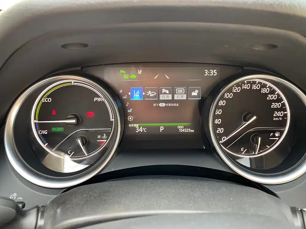 Toyota Camry 2020 — фото 11