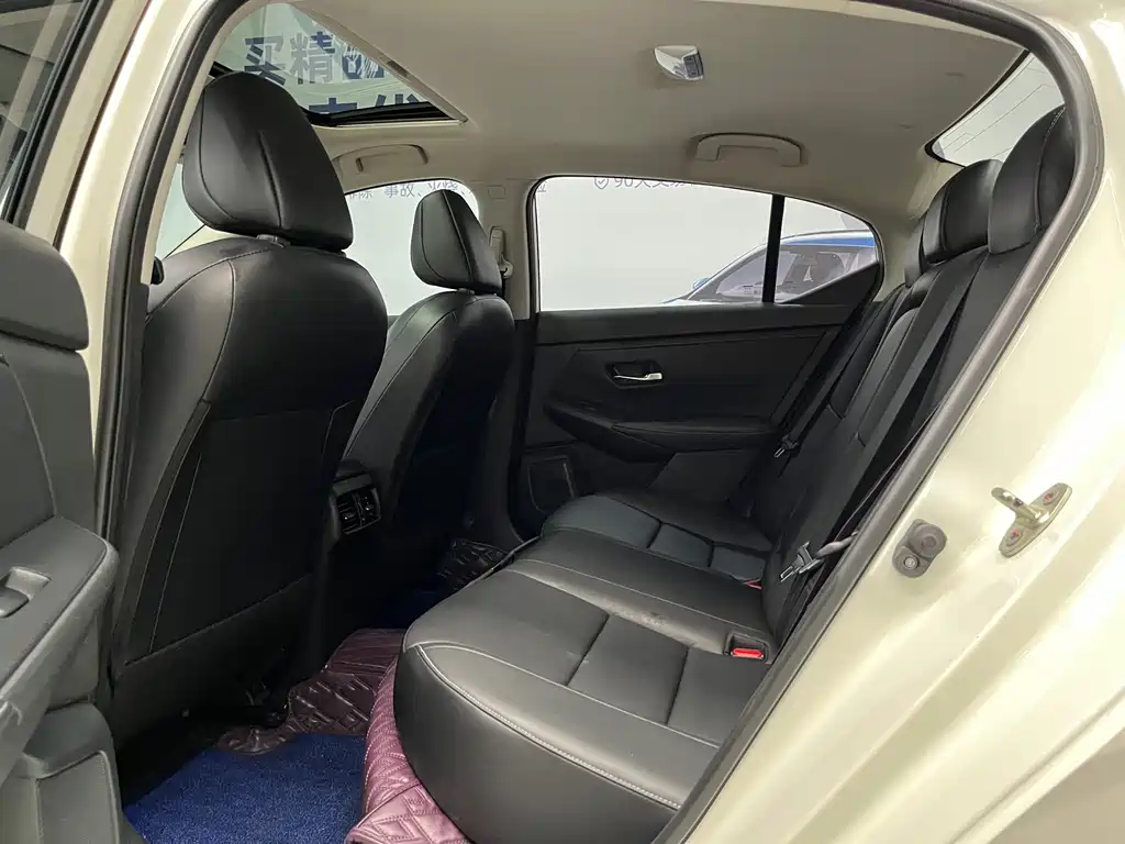 Nissan Sylphy 2019 — фото 13