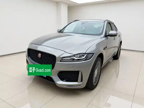 Jaguar F-PACE 2019