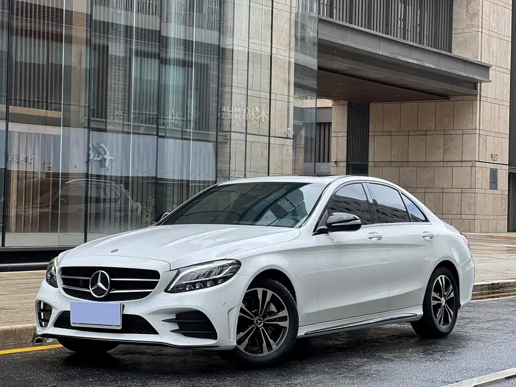 Mercedes-Benz C-Class 2019