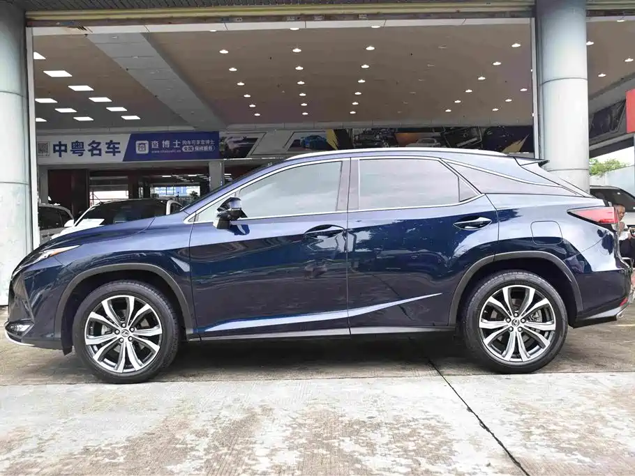 Lexus RX 2020 — фото 4