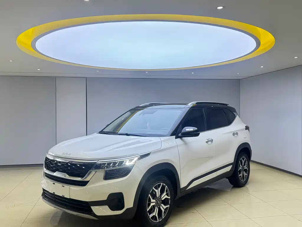 Kia KX3 2022 — фото 1