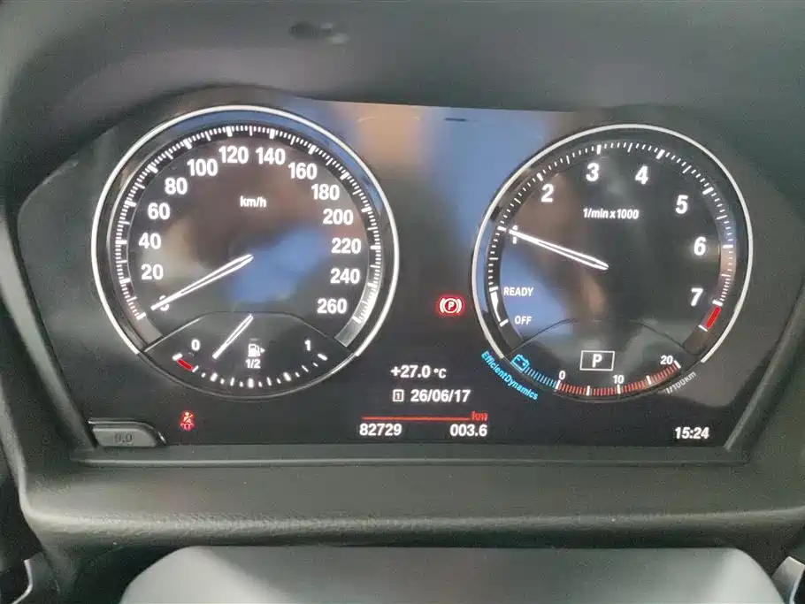 BMW 1 Series 2019 — фото 14