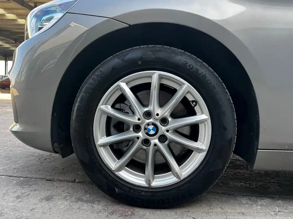 BMW 2 Series Station Wagon 2016 — фото 17