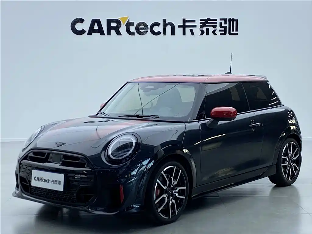 MINI JCW 2025