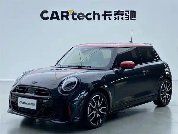 MINI JCW 2025