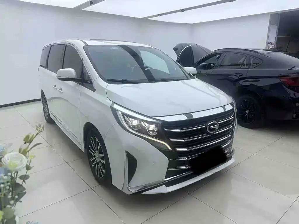 GAC Motor Trumpchi M8 2022 — фото 2