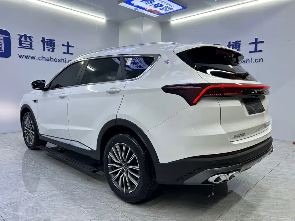 Jetour X70 PLUS 2022 — фото 15