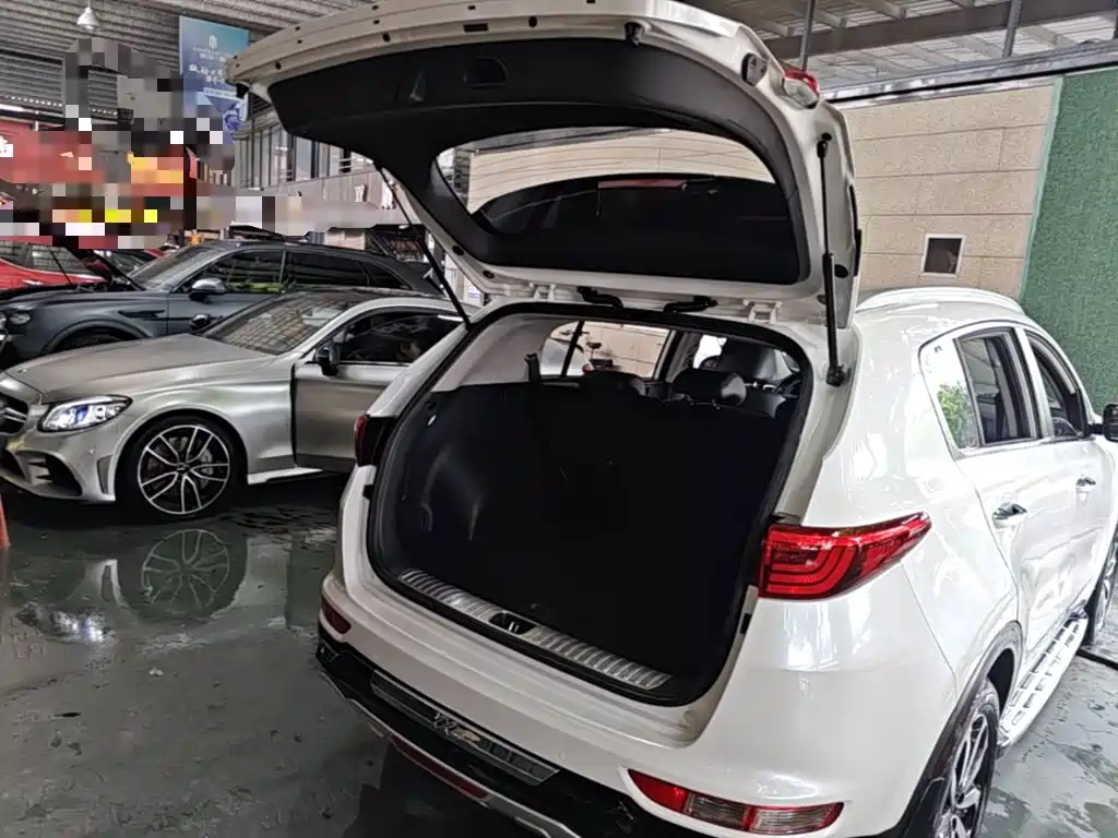 Kia KX5 2017 — фото 19