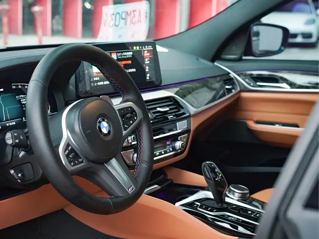 BMW 6 Series GT 2024 — фото 11