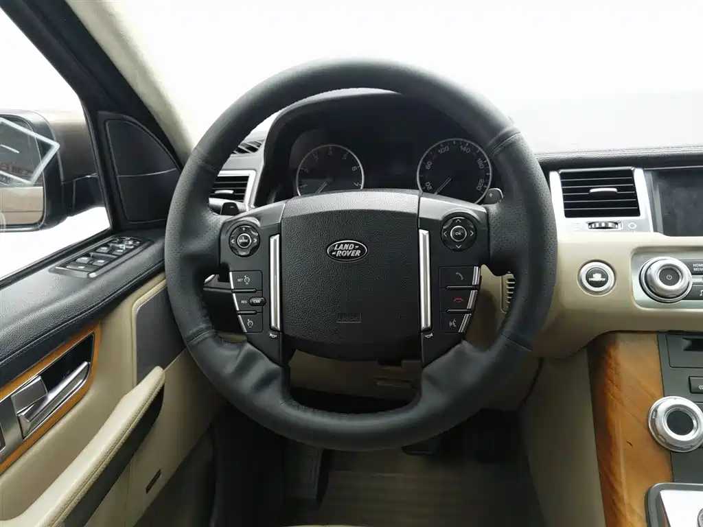 Land Rover Sport 2012 — фото 11