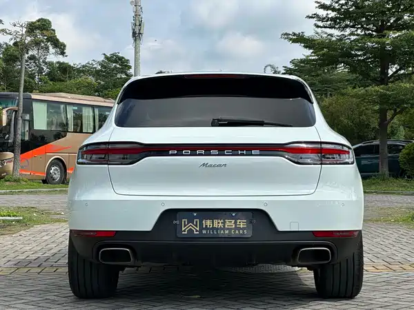 Porsche Macan 2020