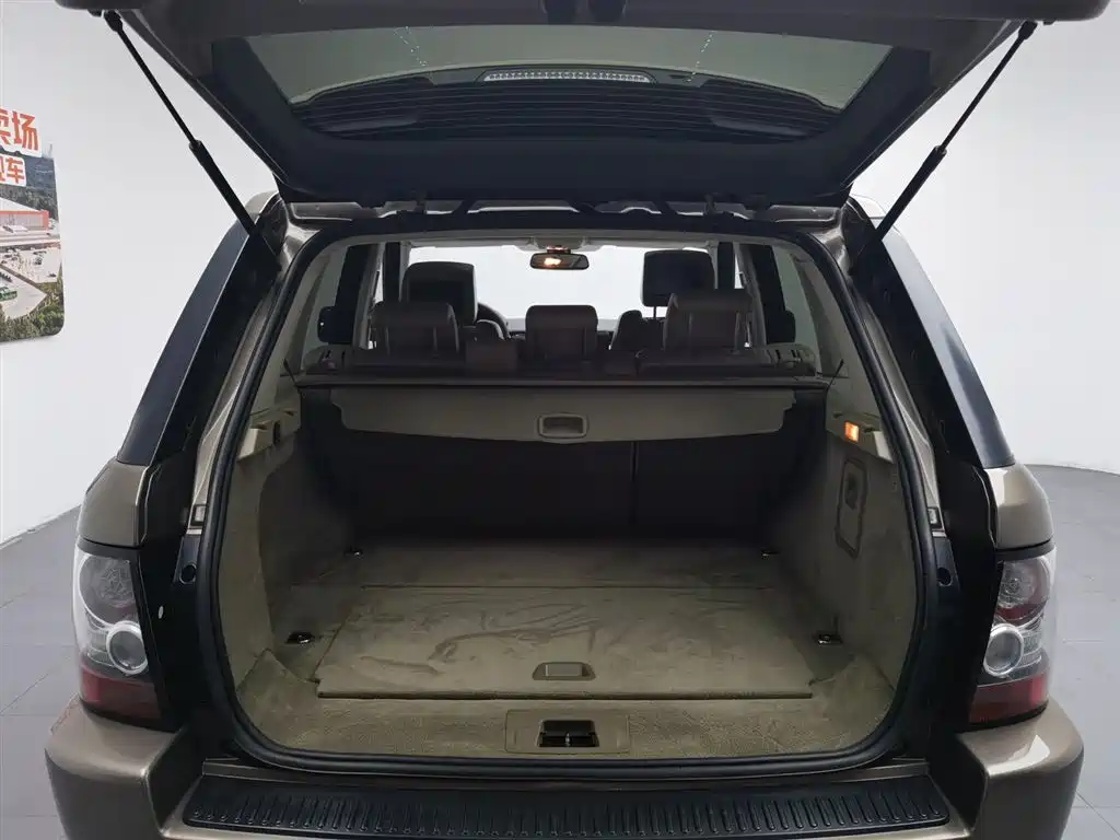 Land Rover Sport 2012 — фото 16