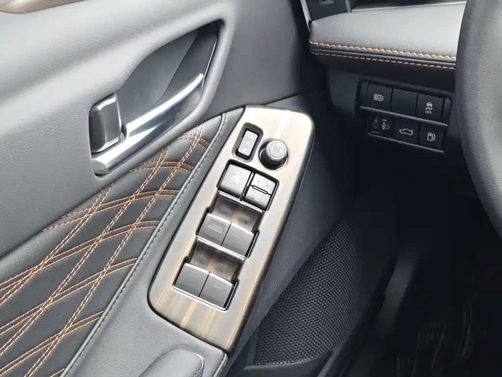 Toyota Avalon 2025 — фото 16