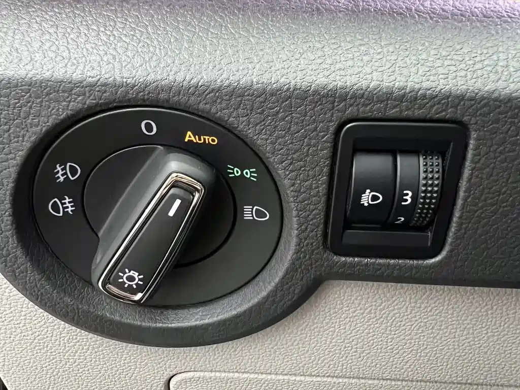 Volkswagen T-Cross 2023 — фото 16