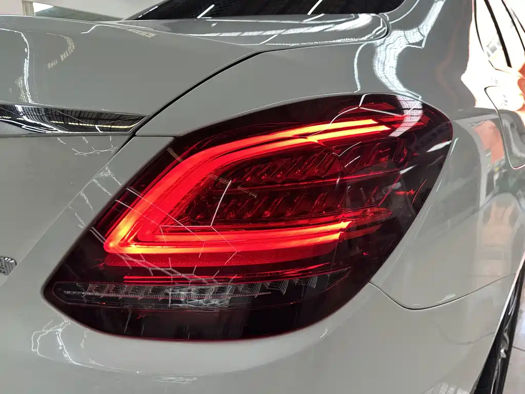 Mercedes-Benz C-Class 2020 — фото 19