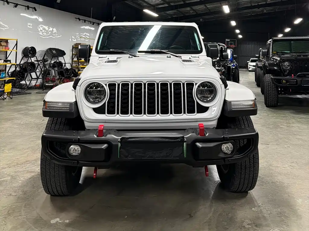 Jeep Wrangler New Energy 2021 — фото 2