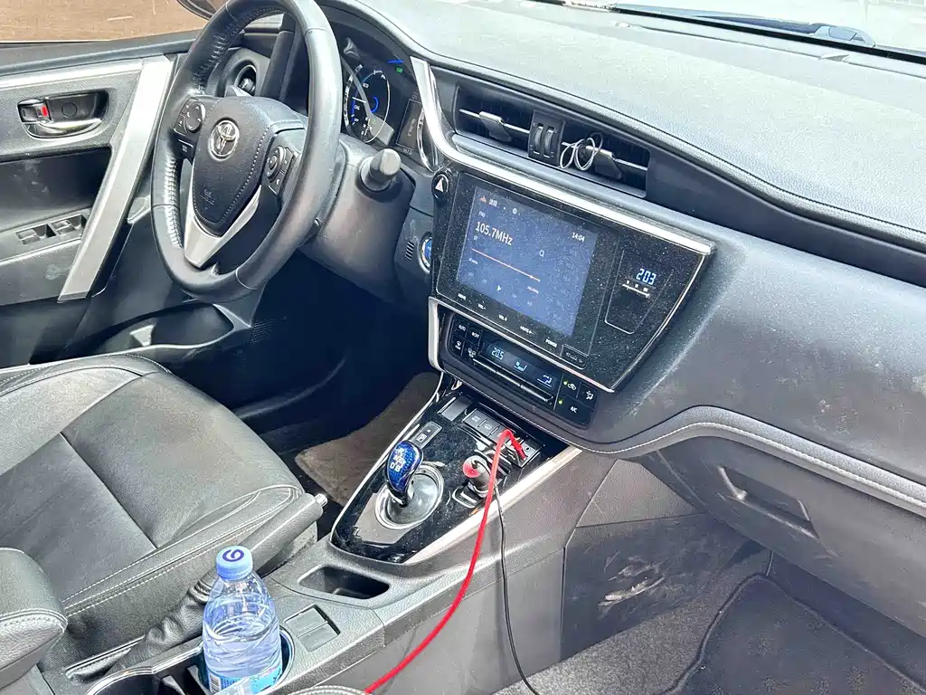 Toyota Corolla Hybrid 2020 — фото 14