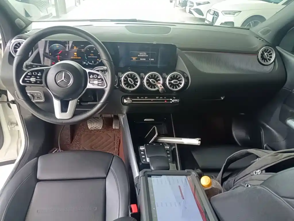 Mercedes-Benz GLA 2021 — фото 10