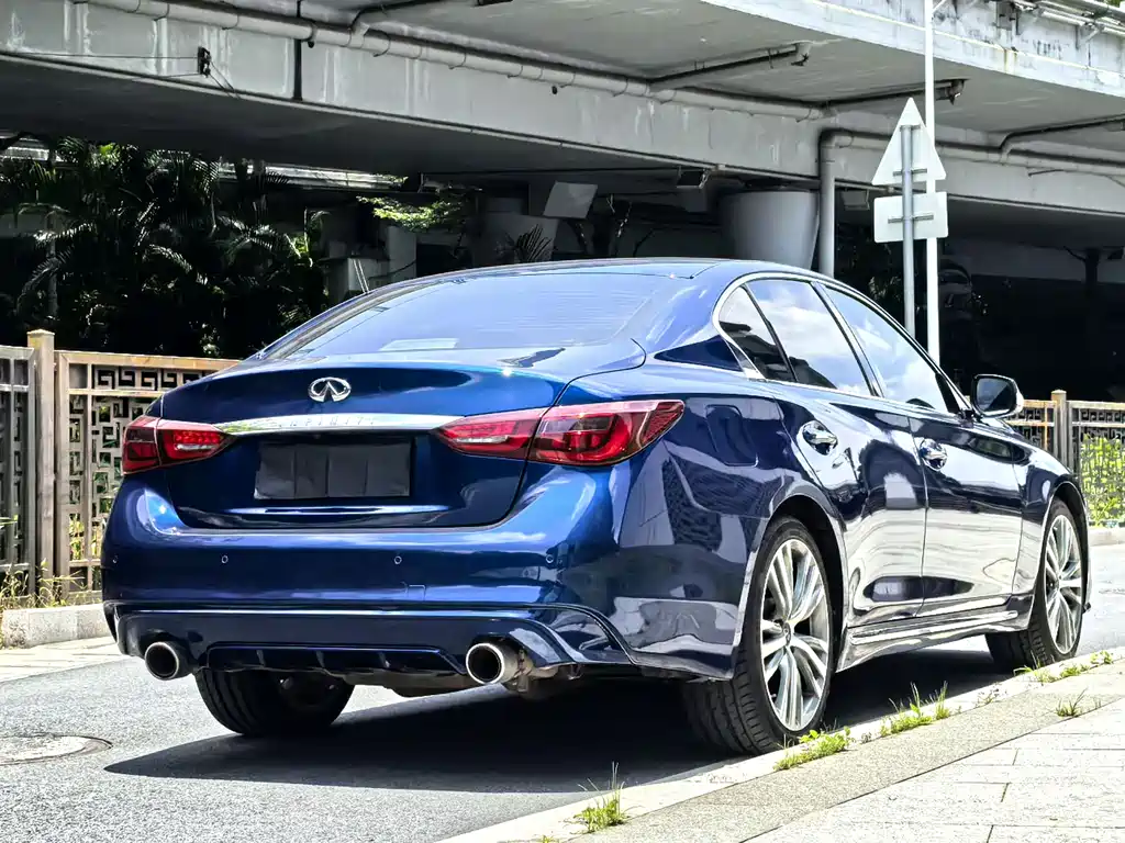 Infiniti Q50L 2019 — фото 16