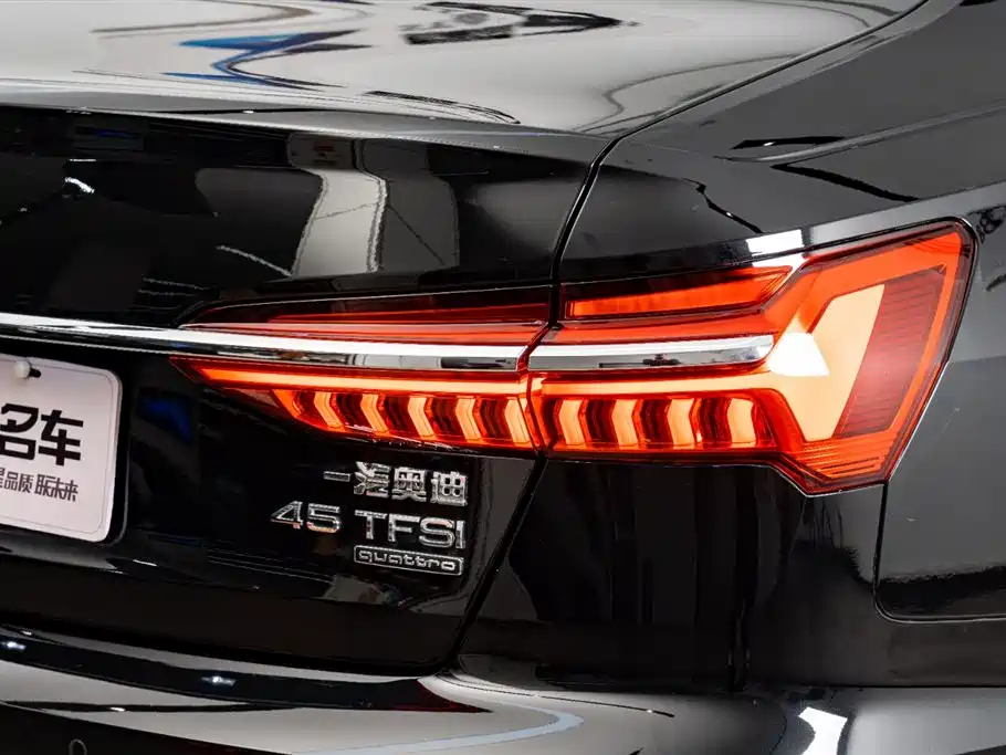 Audi A6L 2025 — фото 9