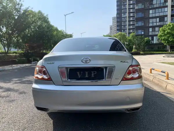Toyota Reiz 2008