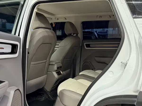 Geely ICON 2026