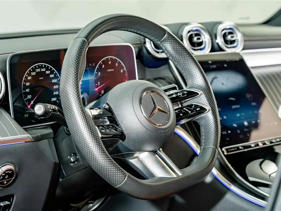 Mercedes-Benz GLC 2023 — фото 11
