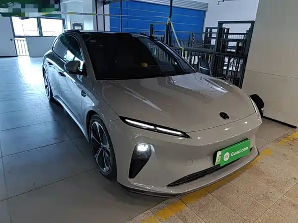 NIO ET5T 2023