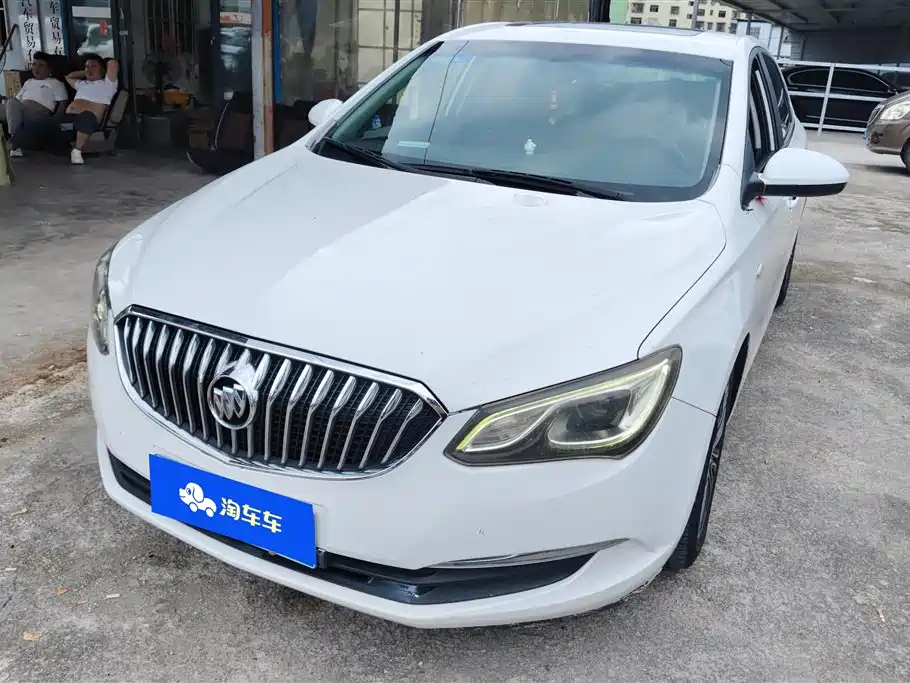 Buick Excelle 2016 — фото 1