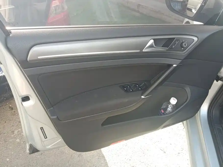 Volkswagen Golf 2014