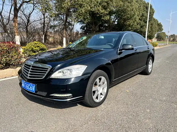 Mercedes-Benz S-Class 2008