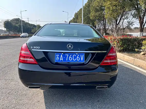Mercedes-Benz S-Class 2008