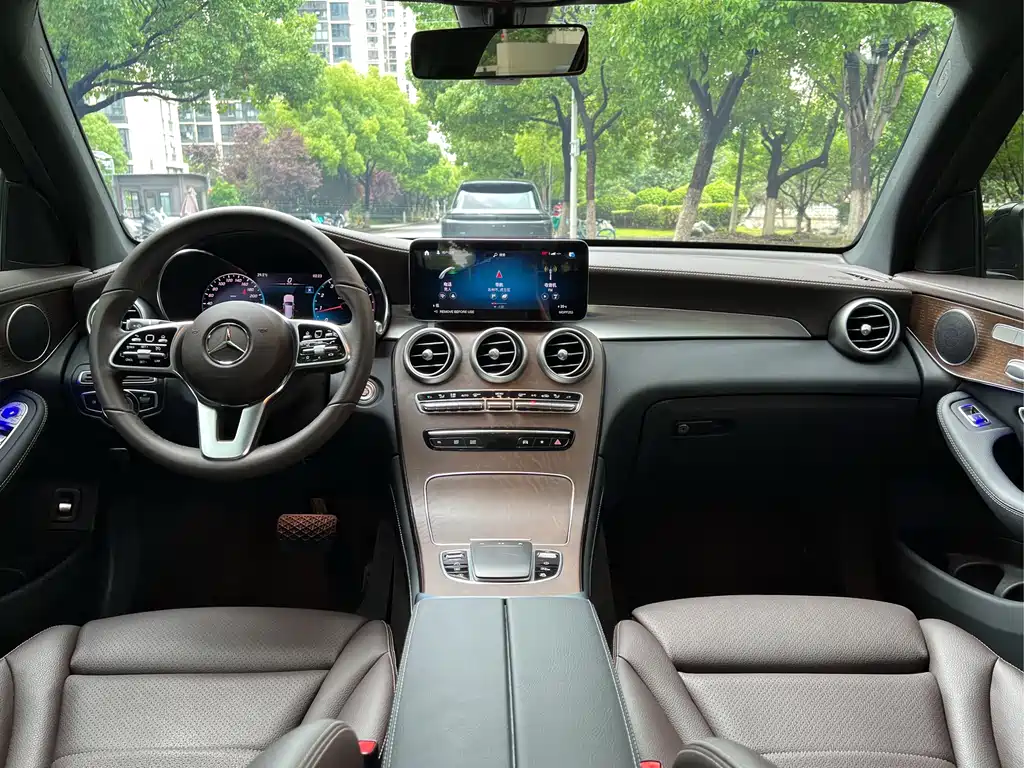 Mercedes-Benz GLC 2022