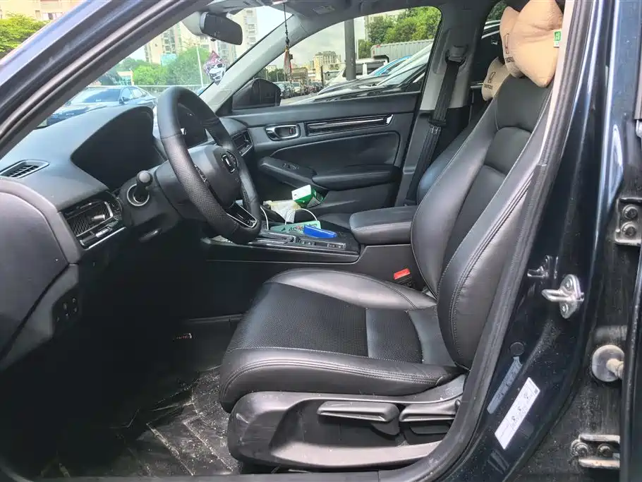 Honda Civic 2023 — фото 9