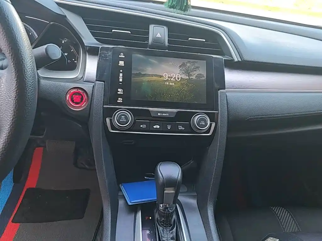 Honda Civic 2019 — фото 13
