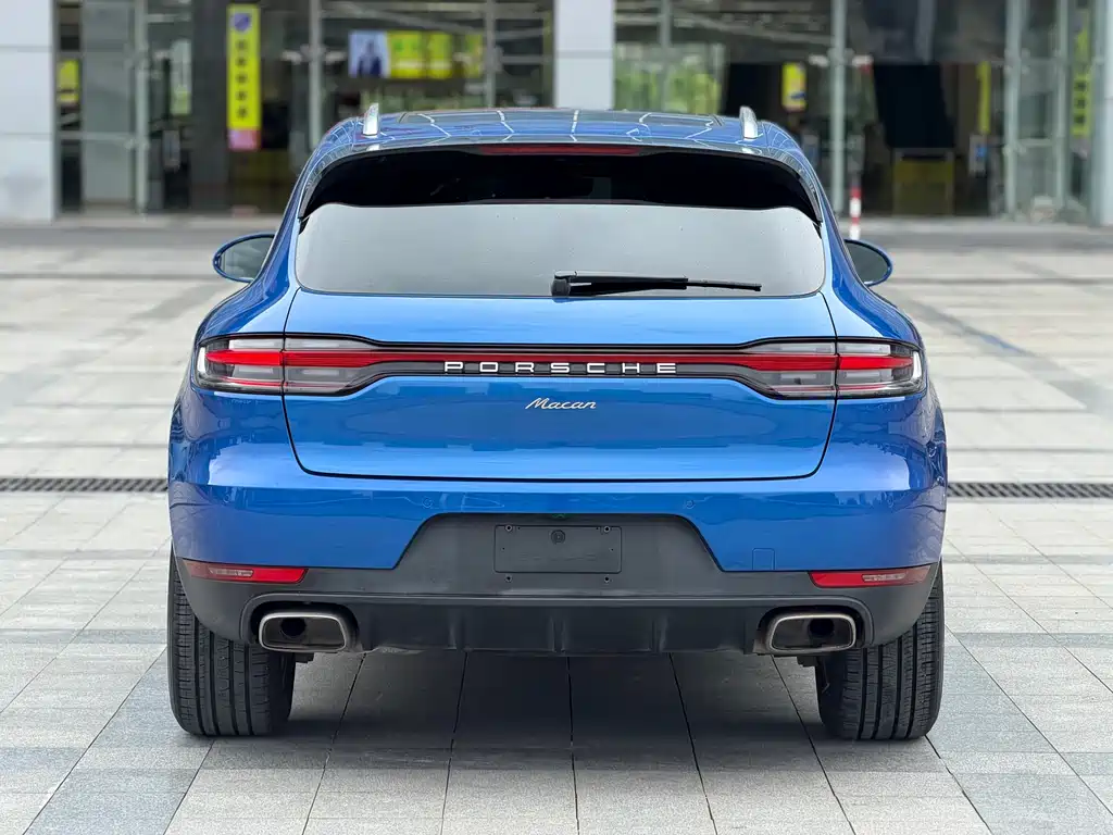 Porsche Macan 2020 — фото 8