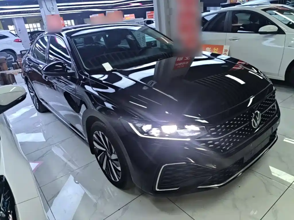 Volkswagen Passat 2022