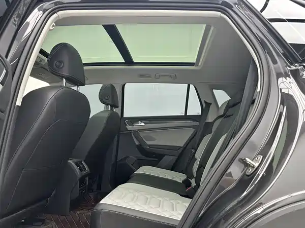 Volkswagen Tayron 2023