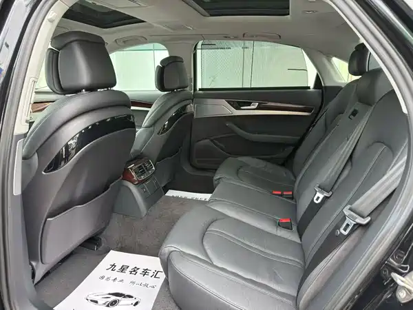 Audi A8 2012