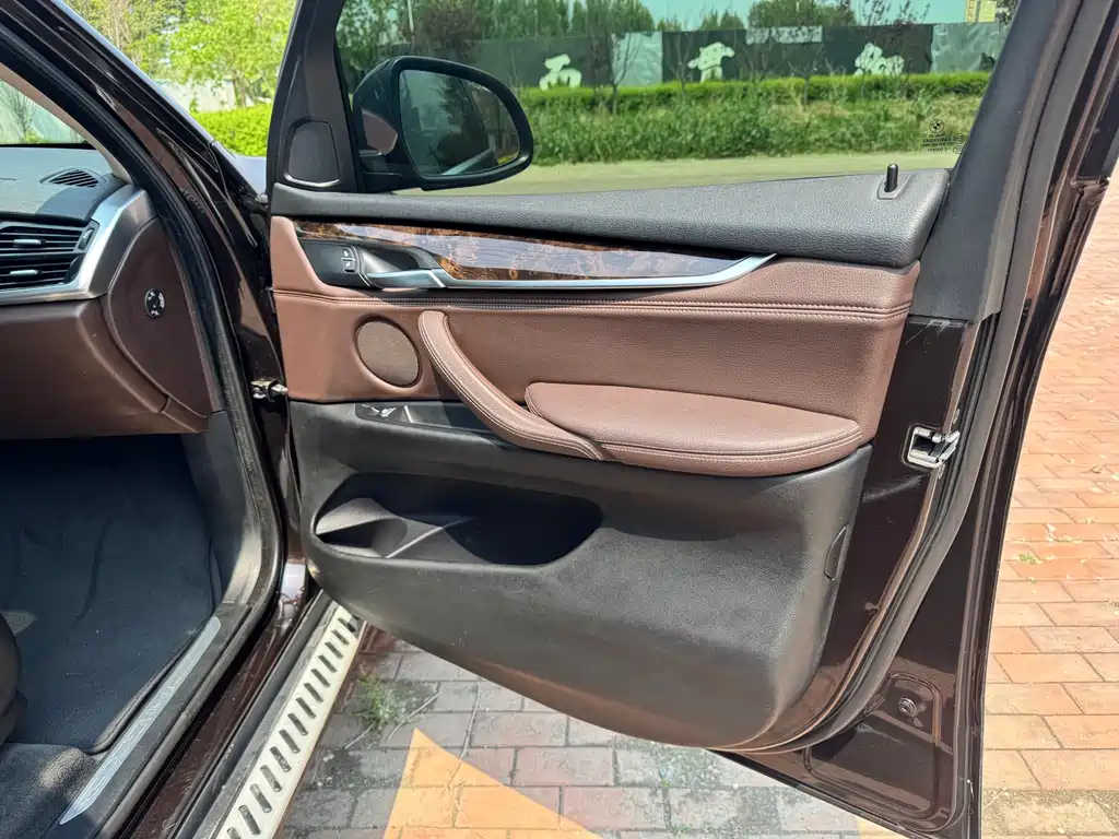 BMW X5 2014 — фото 13
